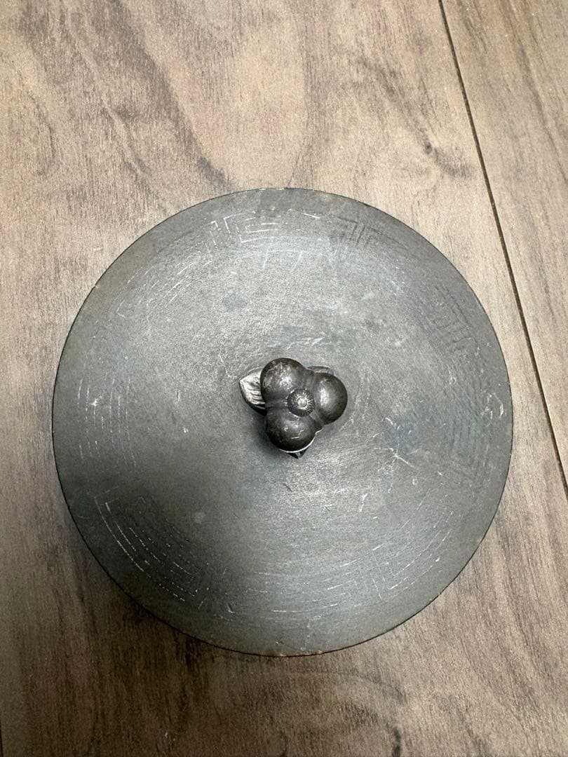 平安 光玉堂造 鉄瓶の蓋のみ 茶道具 茶器 お茶 伝統 工芸 銅蓋 銀 平安 光玉堂造 鉄瓶の蓋のみ 茶道具 茶器 お茶 伝統 工芸 銅蓋 銀摘