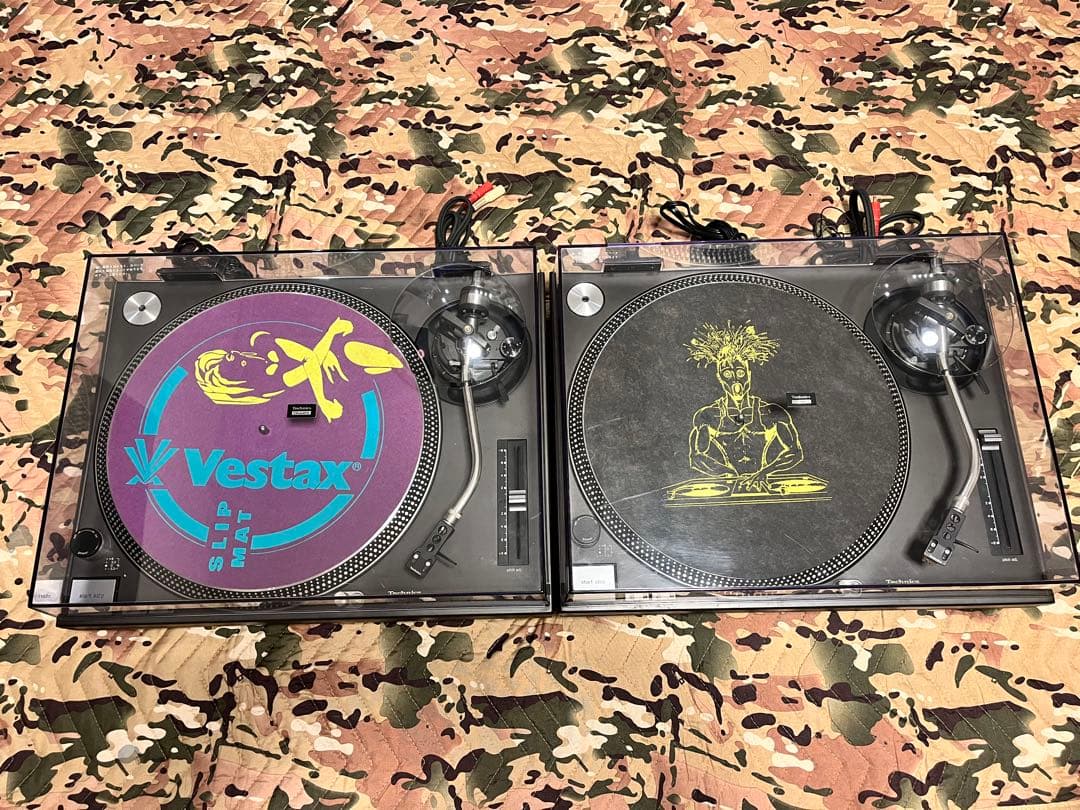 【作動確認済】テクニクス SL1200 MK3 ターンテーブル　中古 中古品のTechnicsのターンテーブル、SL-1200MK3(ブラック)のご紹介です。