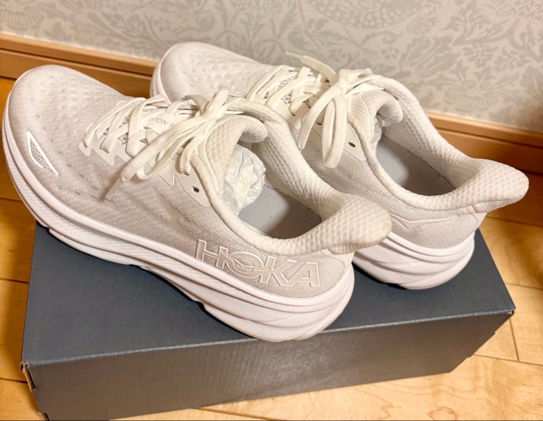 【美品】HOKA ホカ クリプトン9 23.5cm