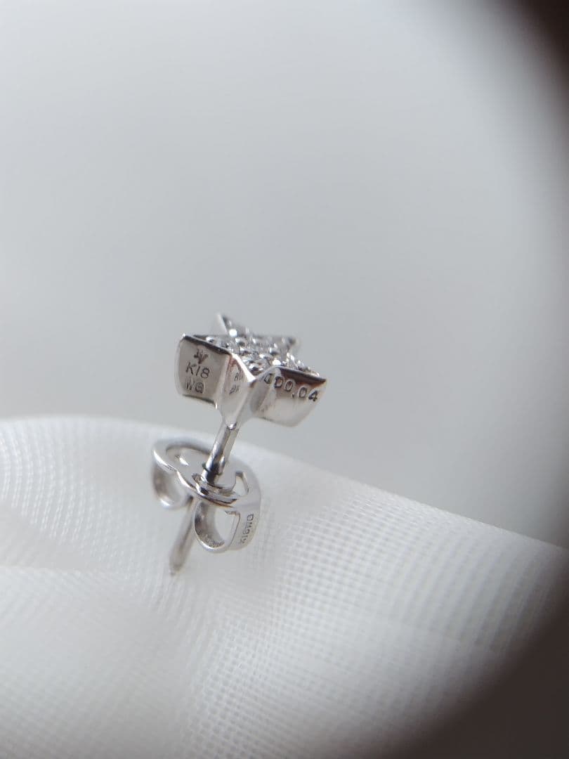 ポンテヴェキオ k18WGピアス ダイヤ スター星ピアス片耳 AHKAH ete