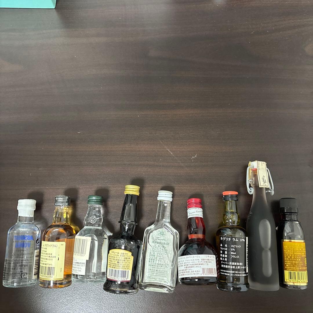 ミニボトル ミニチュアボトル まとめ売り - メルカリ