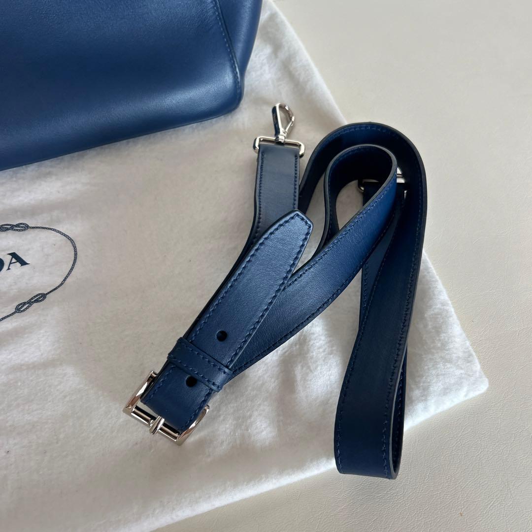 あんしん鑑定、美品】PRADA プラダ ガリレア ネイビー 袋、ショルダー