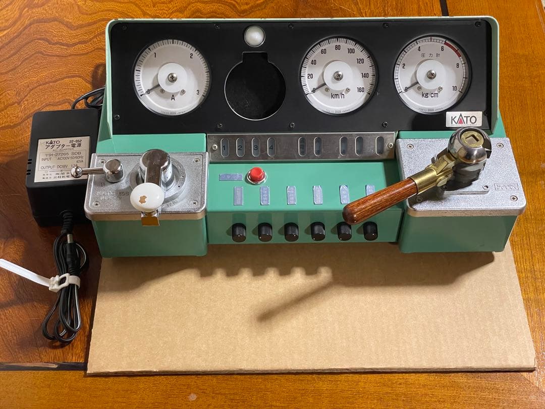 KATO 22-050 ECS-1運転台形コントローラー Yahoo!オークション - KATO 22-050 ECS-1 運転台型コントローラー パワ