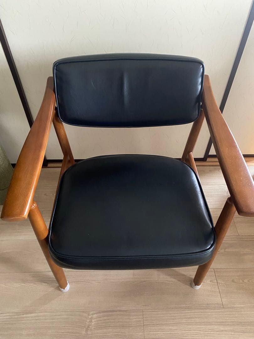 カリモク60 Dチェア スタンダードブラック カリモク60【正規販売店】 Dチェア スタンダードブラック | 北欧家具