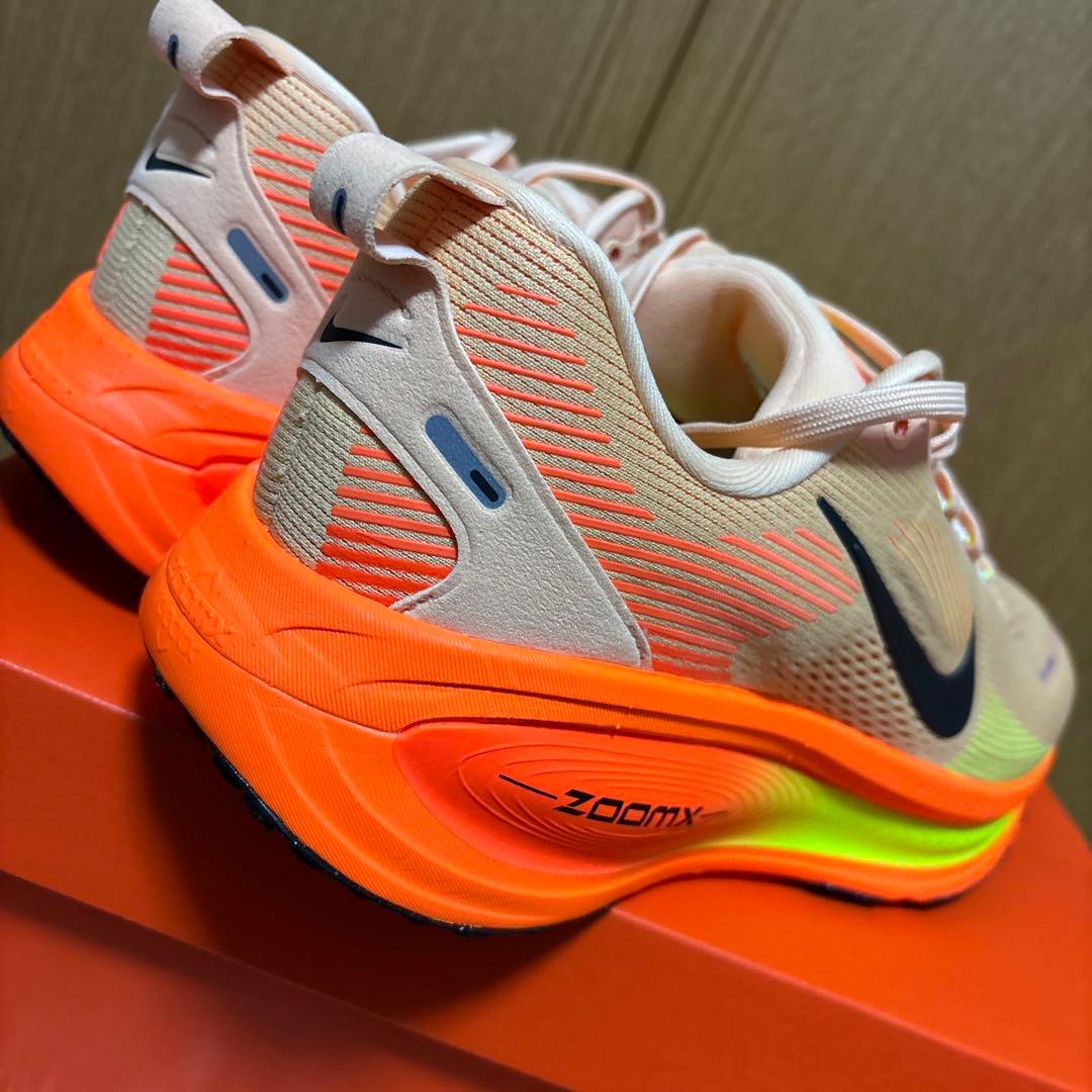 NIKE VOMERO18 26.5cm❣️