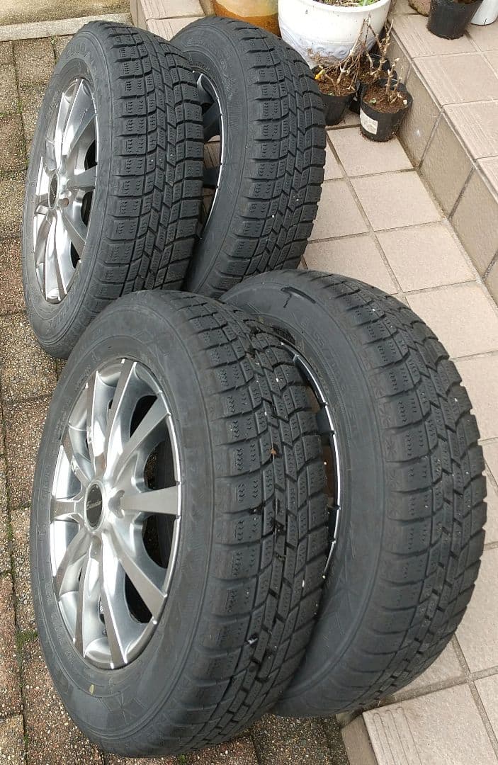 ■スタッドレス155/70R13ダイハツ★アルミ付４本● 楽天市場】155／70R13 スタッドレス（スタッドレスタイヤ・ホイール