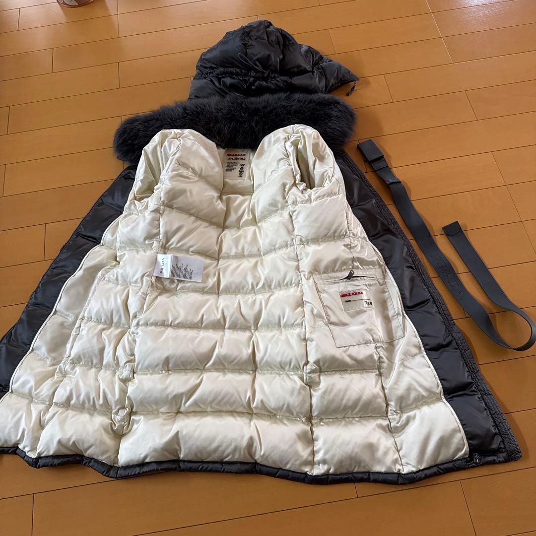PRADA フード付きダウンジャケット Tg.40 楽天市場】PRADA プラダ ジャケット フード付きショートダウン