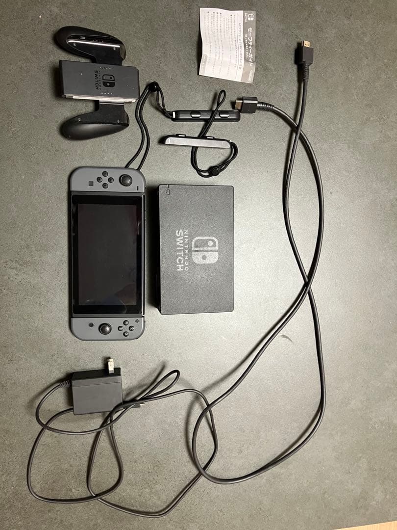 【匿名配送】任天堂　Switch 本体 11-M1【未対策機・動作確認済】Nintendo Switch 本体のみ 2017年製