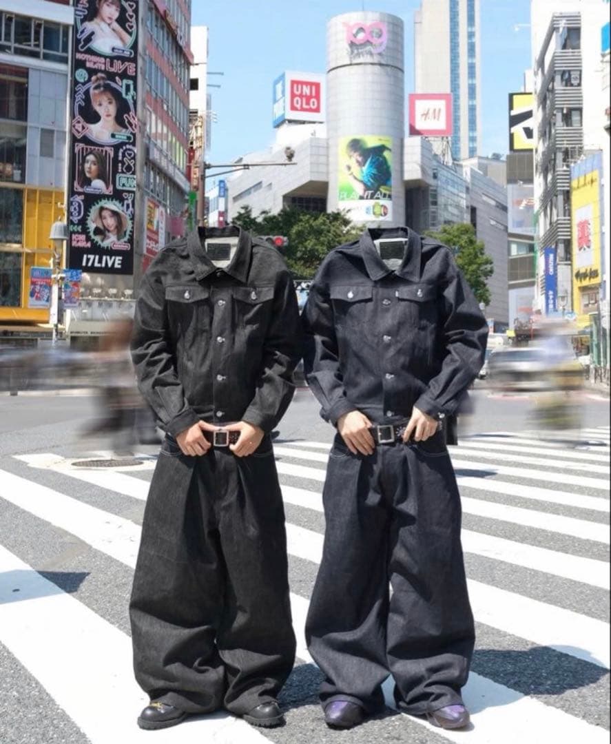 Classic Rigid Tuck pants - メルカリ