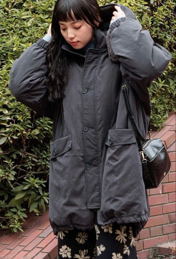 ニコアンド　【撥水加工】アライドふんわりモンスターパーカー　チャコール ニコアンド 【撥水加工】アライドふんわりモンスターパーカー