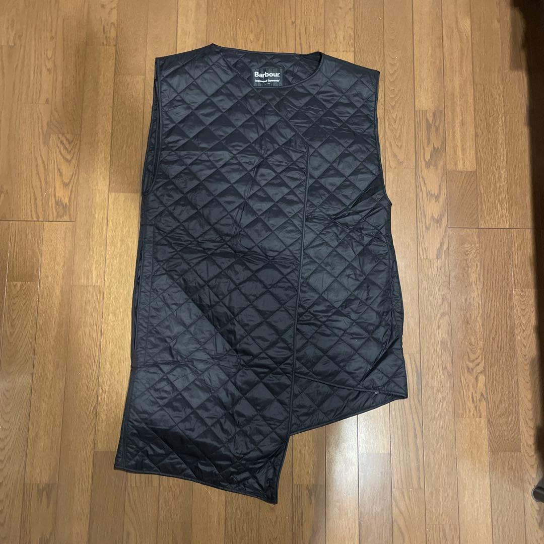 エンジニアードガーメンツ×バブアー 変形キルティングベスト L ブラック Barbour（バブアー） エンジニアードガーメンツ ENGINEERED GARMENTS