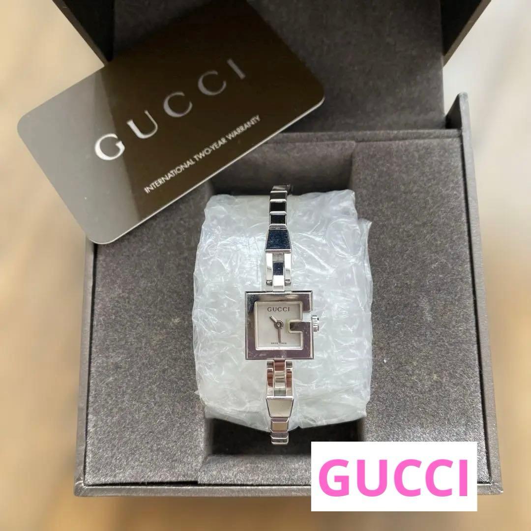再値下げ！　美品⭐︎ グッチ GUCCI 　スクエア型時計 シルバー GUCCI グッチ 時計 定価17万 メンズ シェリーライン スクエア シルバー