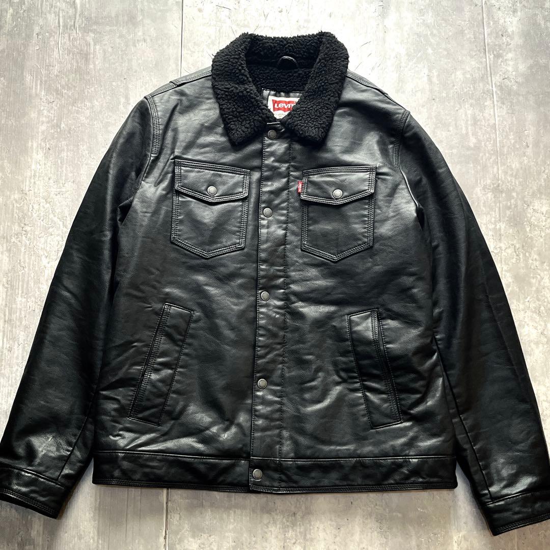 希少極美品　襟ボア　LEVI’Sフェイクレザージャケット トラッカージャケット Levi's（リーバイス） 大きいサイズ メンズ フェイクレザー トラッカー