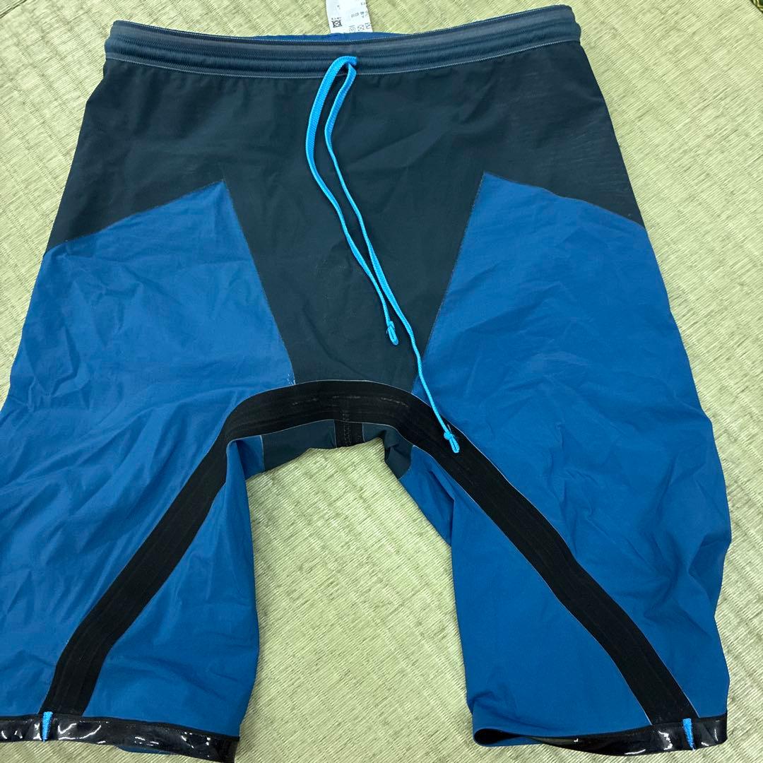 arena 競泳水着 青　kartoon さん専用