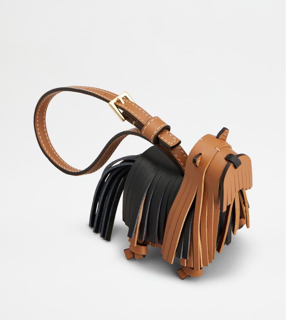 新品　Tod's トッズ レザー ヨーキー チャーム Woman マルチカラー レザー ヨーキー チャーム XAWDOGXY200RBRPZ175S