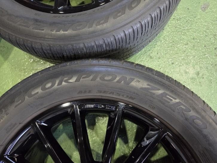 ベンツ W463A Gクラス マヌファクトゥーアED 20インチ引き取り希望