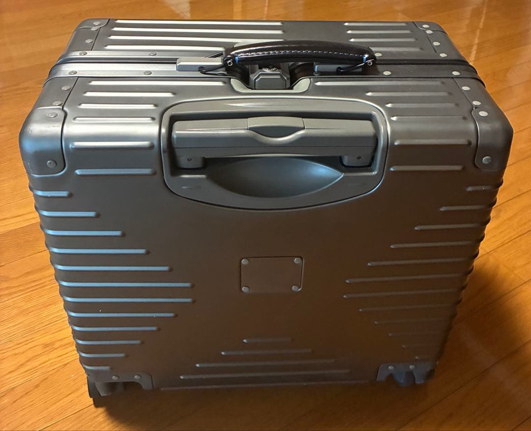 イノベーター スーツケース innovator inv1611 42L 楽天市場】イノベーター スーツケース innovator inv1611 42L アルミ