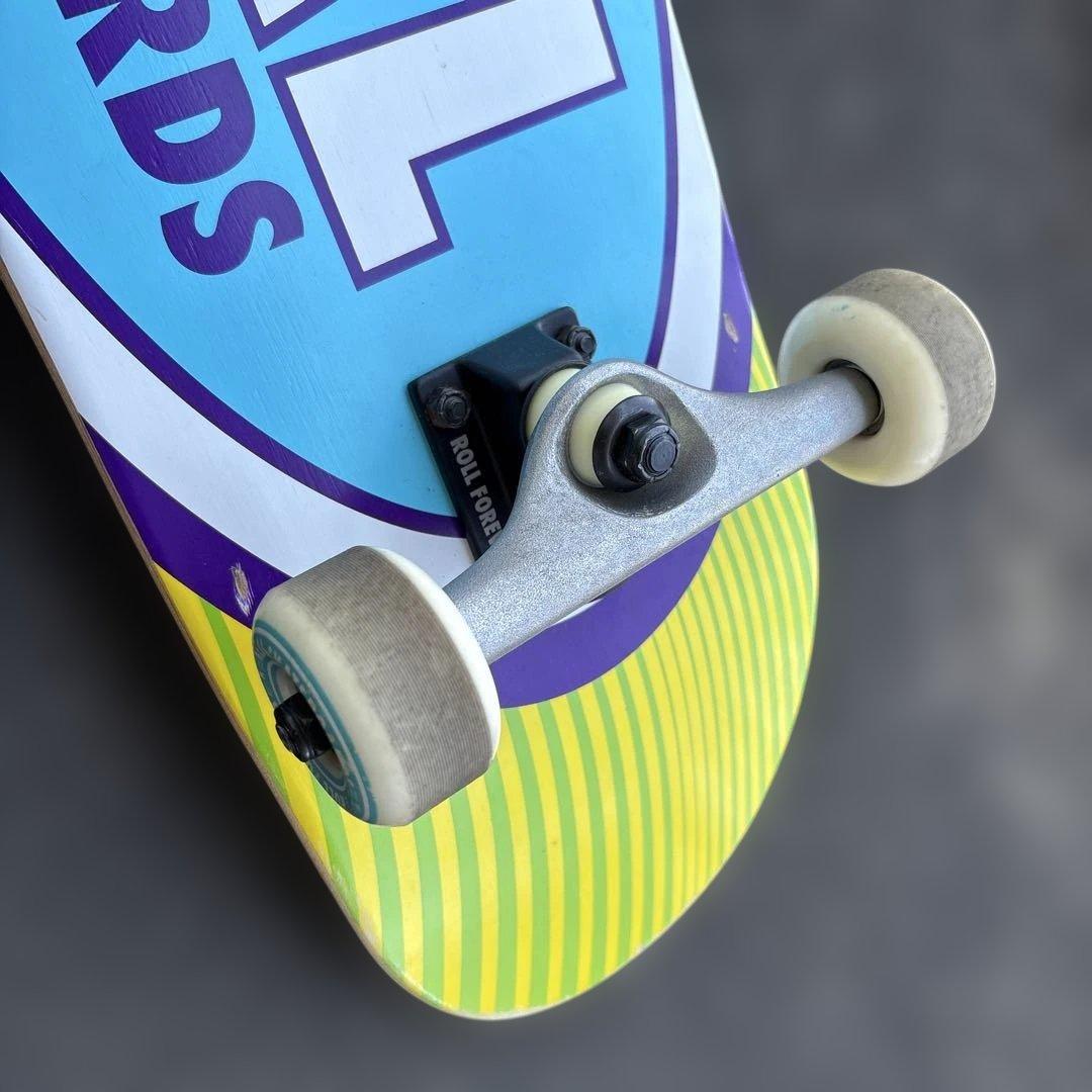 美品。REAL スケートボード コンプリートセット 7.75inch