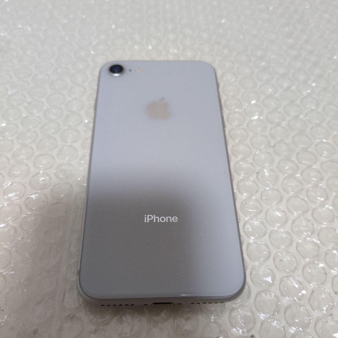 iPhone8 64GB SIMフリー バッテリー92% Apple - バッテリー90%以上 iPhone8 64GB シルバー SIMフリー 本体