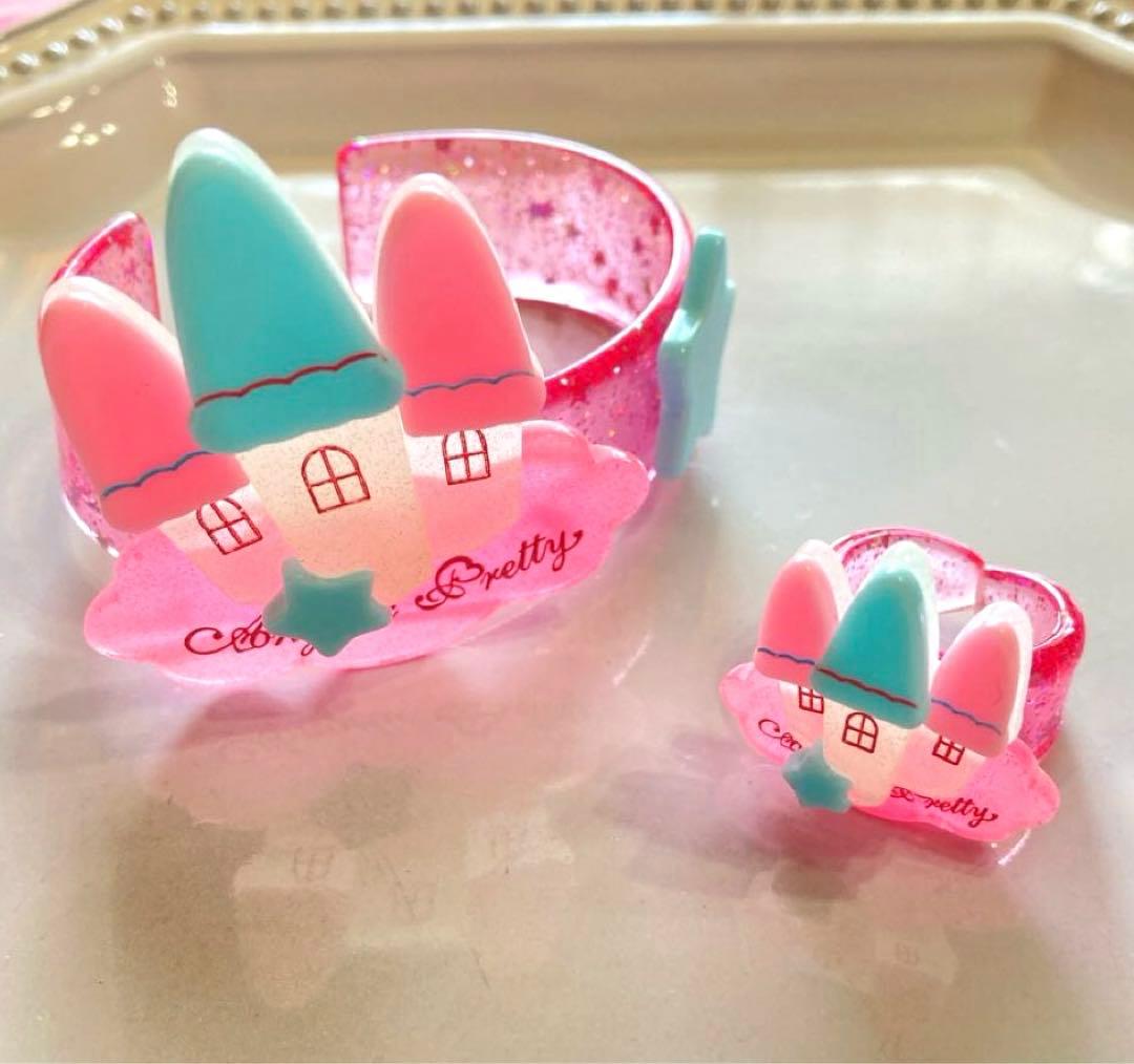 【Angelic Pretty】AMO ちゃん コラボ バングル&リング Angelic Pretty】AMO ちゃん コラボ バングル&リング - メルカリ