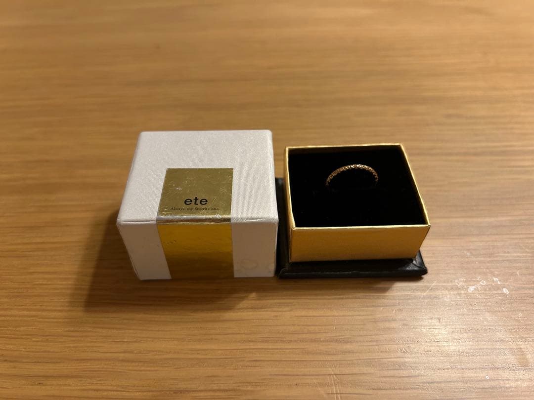 ete ゴールドカラー ダイヤモンド風リング 9号 ete（エテ） ハーフエタニティ リング 指輪 ダイヤモンド 0.06ct 約9号