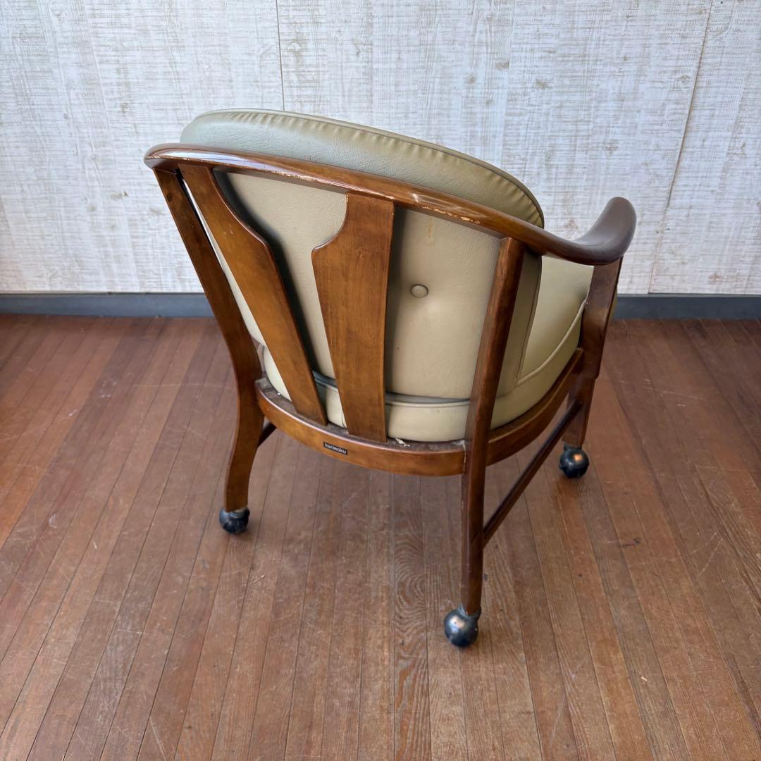 ① カリモク 木製アームチェア キャスター付 ダイニングチェア 応接