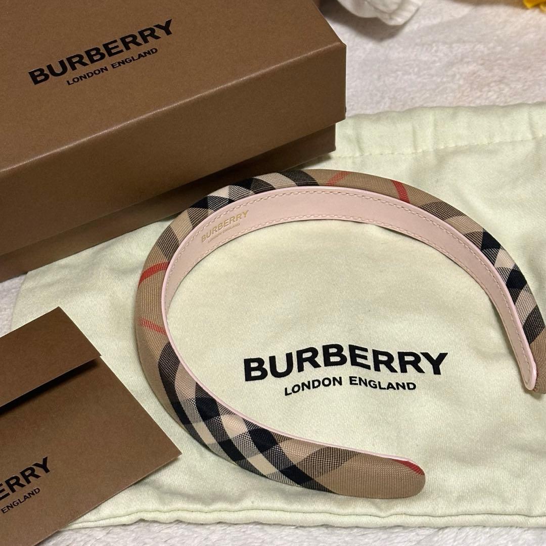 バーバリー カチューシャ - メルカリ