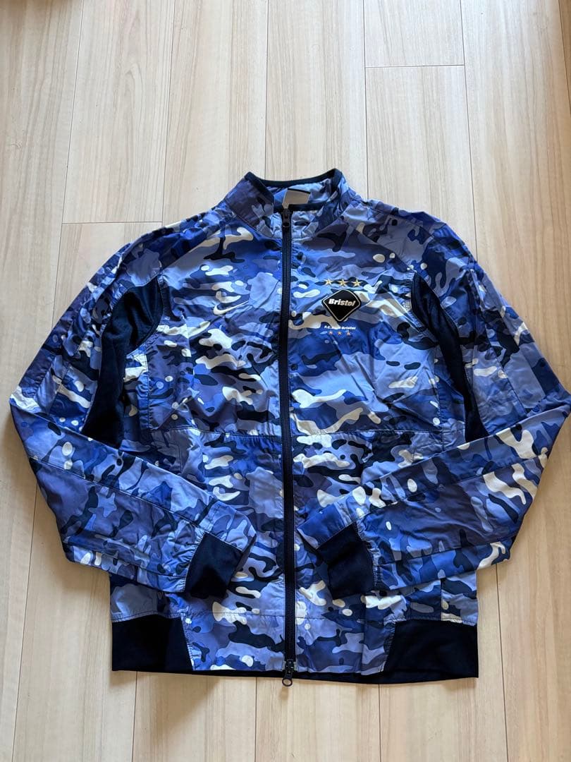 Bristol ナイロンジャケット　Sサイズ F.C.Real Bristol（エフシーレアルブリストル） ナイロンジャケット