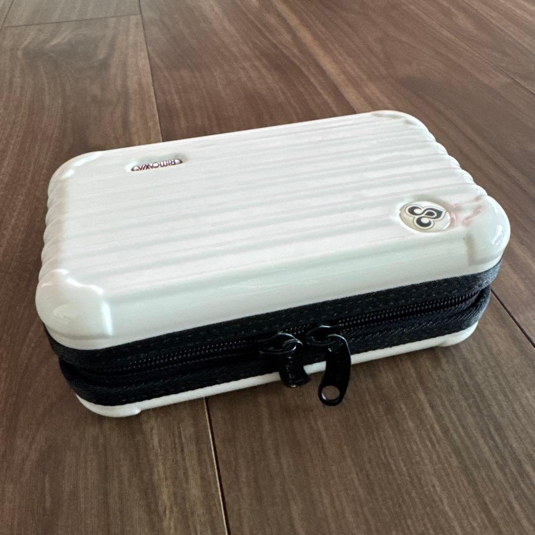 RIMOWA ホワイト トラベルポーチ アメニティポーチ 未使用 - メルカリ