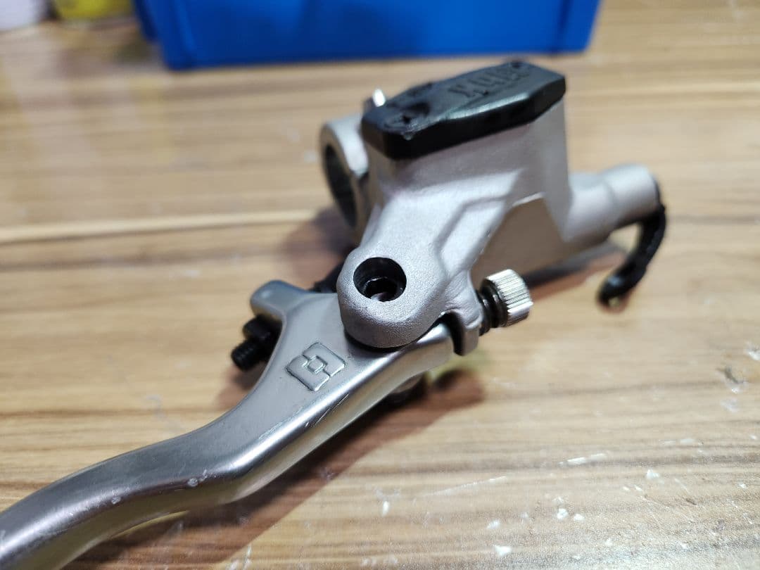 BRAKTEC フロントブレーキマスターシリンダー トライアル - メルカリ