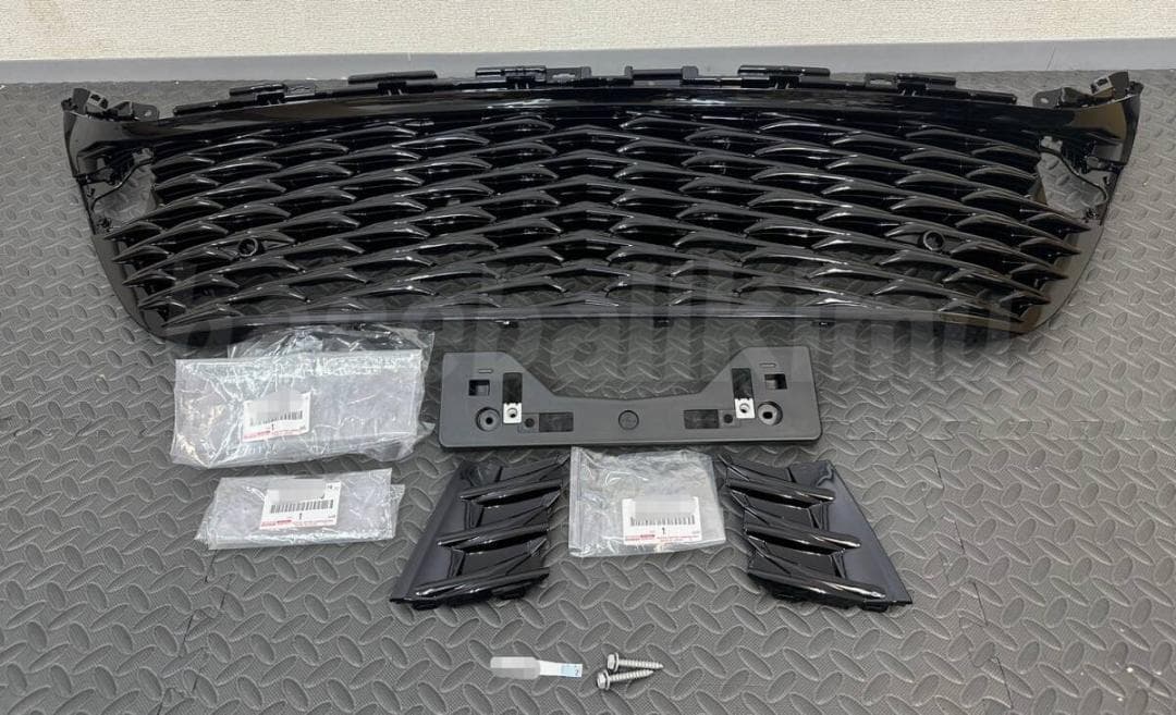 トヨタ純正 ハリアー80 PHEV専用ロアグリル フロントバンパー グリル ハリアー 【トヨタ純正新品】TOYOTA 未使用品 ☆大人気商品☆ ハリアー