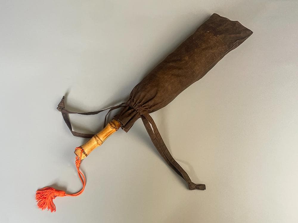 傳 tutaee 折りたたみ日傘 ツタエノヒガサ ウサギノタスキ 柿渋×紅殻 傳 tutaee - ツタエノヒガサ ウサギノタスキ - 折り畳み日傘 - 黒玉