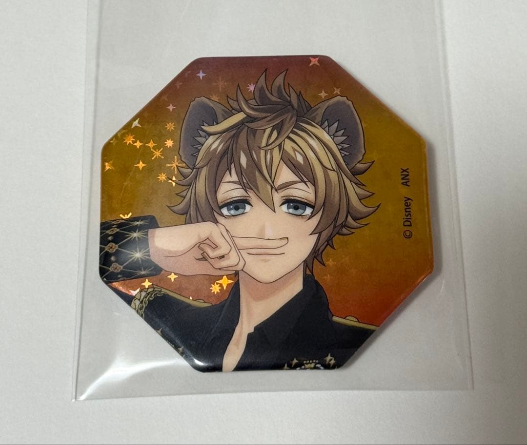 ツイステ ブレジュ ホログラム缶バッジ ラギー - メルカリ