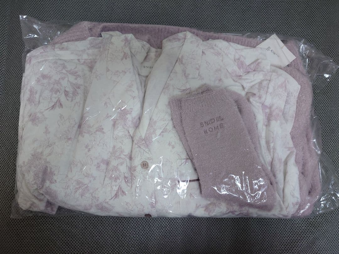 未使用＊スナイデルホーム＊福袋2025年ルームウェア4点セット スナイデルホーム 2025 パジャマセット ソックス付き 福袋｜Yahoo