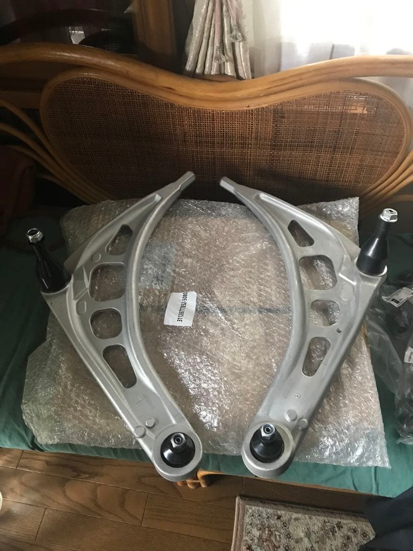  コントロールアーム、ロアアーム Amazon | Z.S.S. DG-Storm フロント ロアアーム コントロールアーム