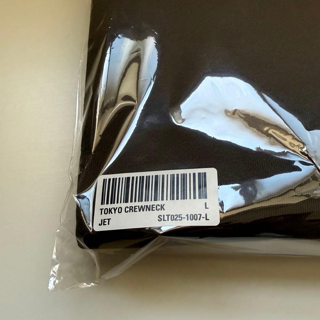 L］SKYLRK CREWNECK TOKYO Pop-up限定 - メルカリ