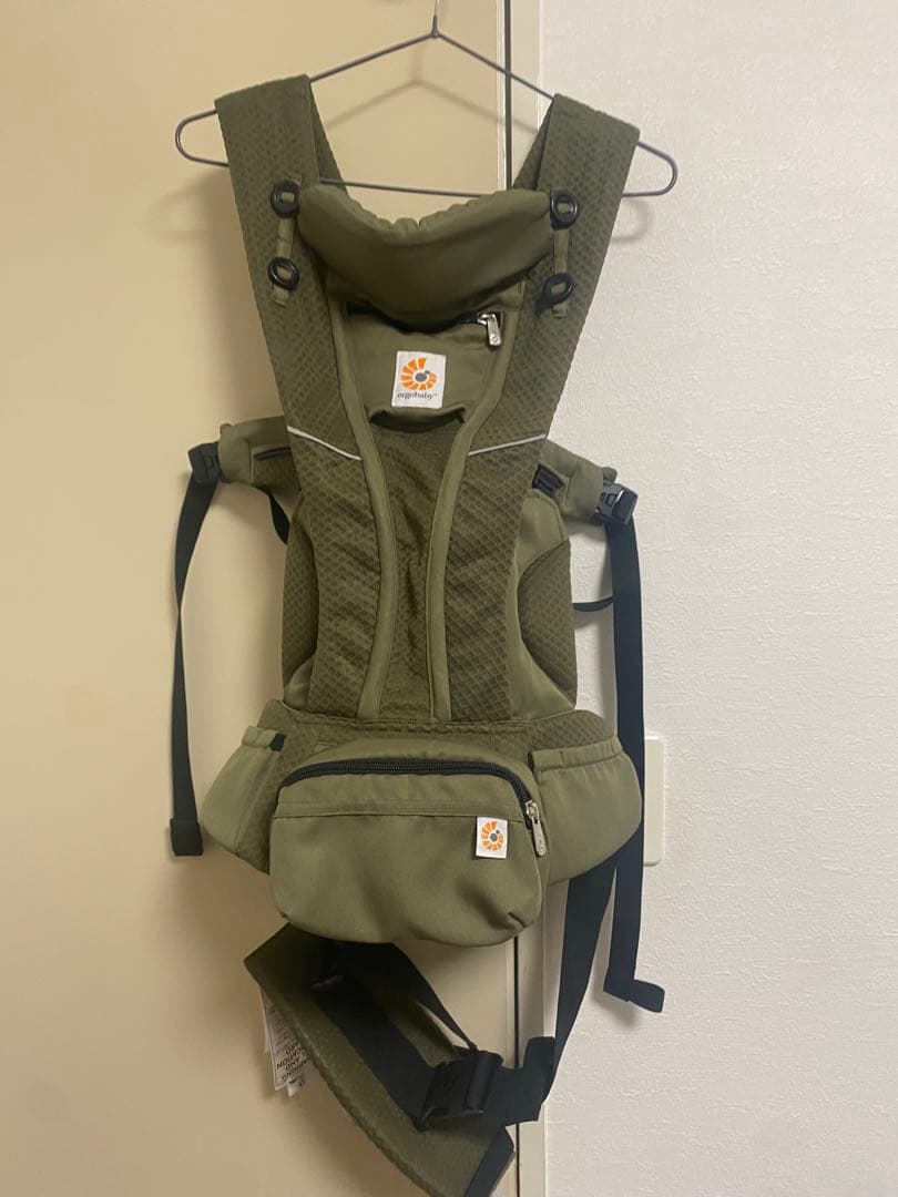 エルゴベビー オムニブリーズOMNI Breeze 抱っこ紐　オリーブグリーン ergobaby（エルゴベビー） オムニブリーズ オリーブグリーン ERGO baby