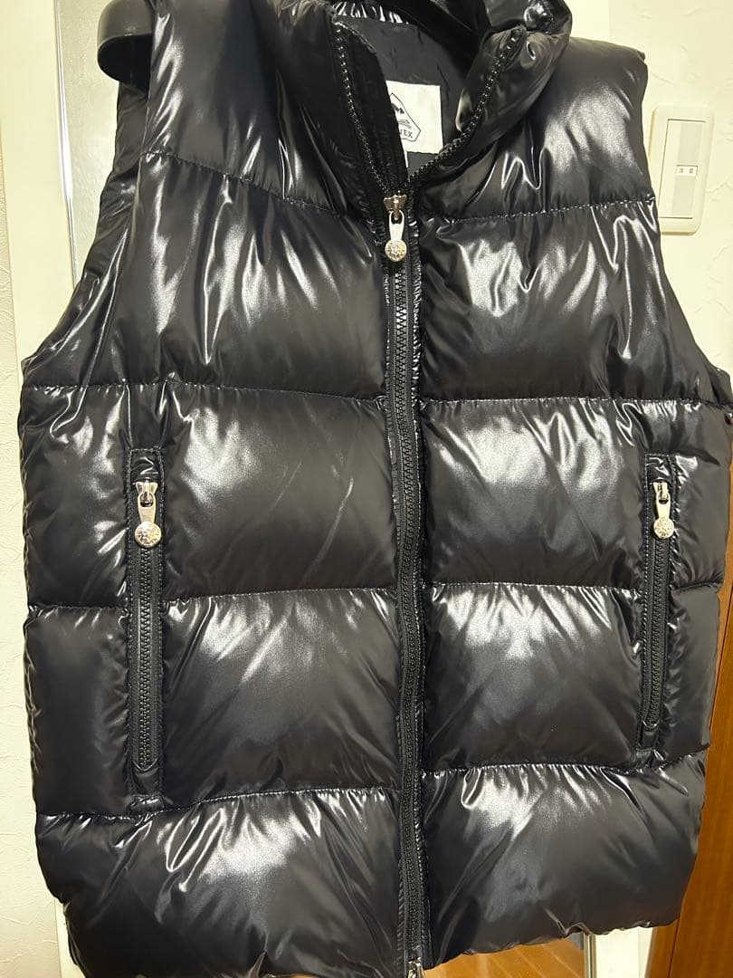 【美品】PYRENEX ブラック ダウンベスト M 楽天市場】【アウトレット】ピレネックス PYRENEX ダウンベスト メンズ