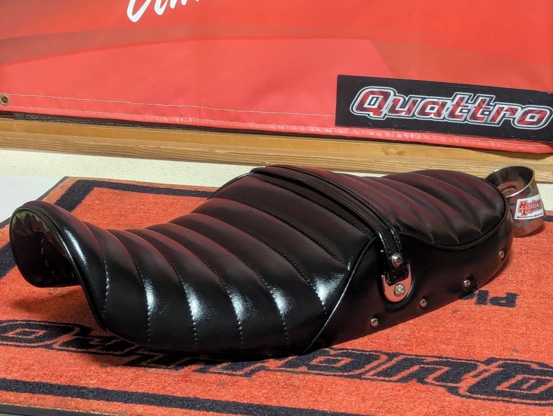 ヒロさん　Z900RS シート預かり加工張替え ヒロさん Z900RS シート預かり加工張替え - メルカリ