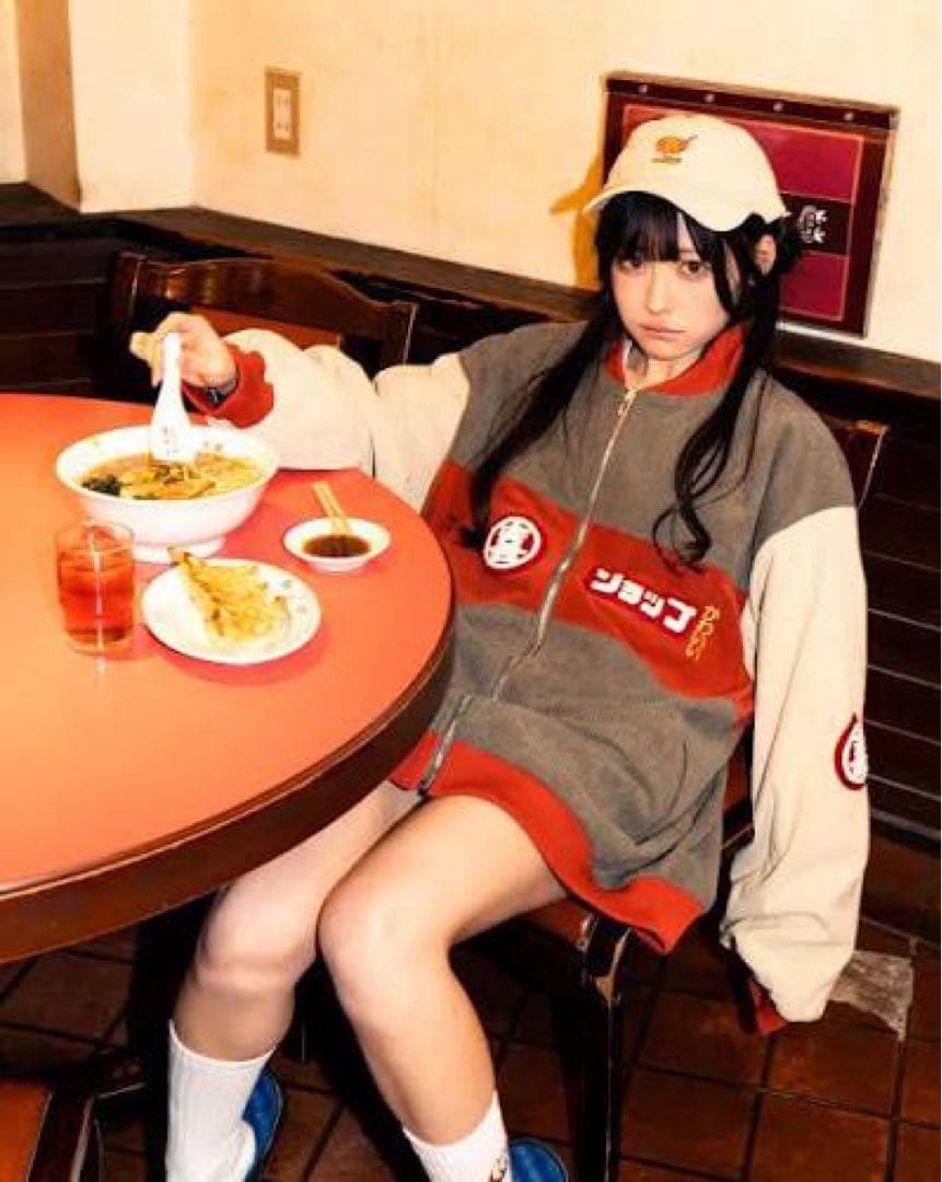 逃げ水あむ 喜ショップコーデュロイスタジャン 逃げ水あむ ソックスソックス 喜ショップコーデュロイ スタジャン