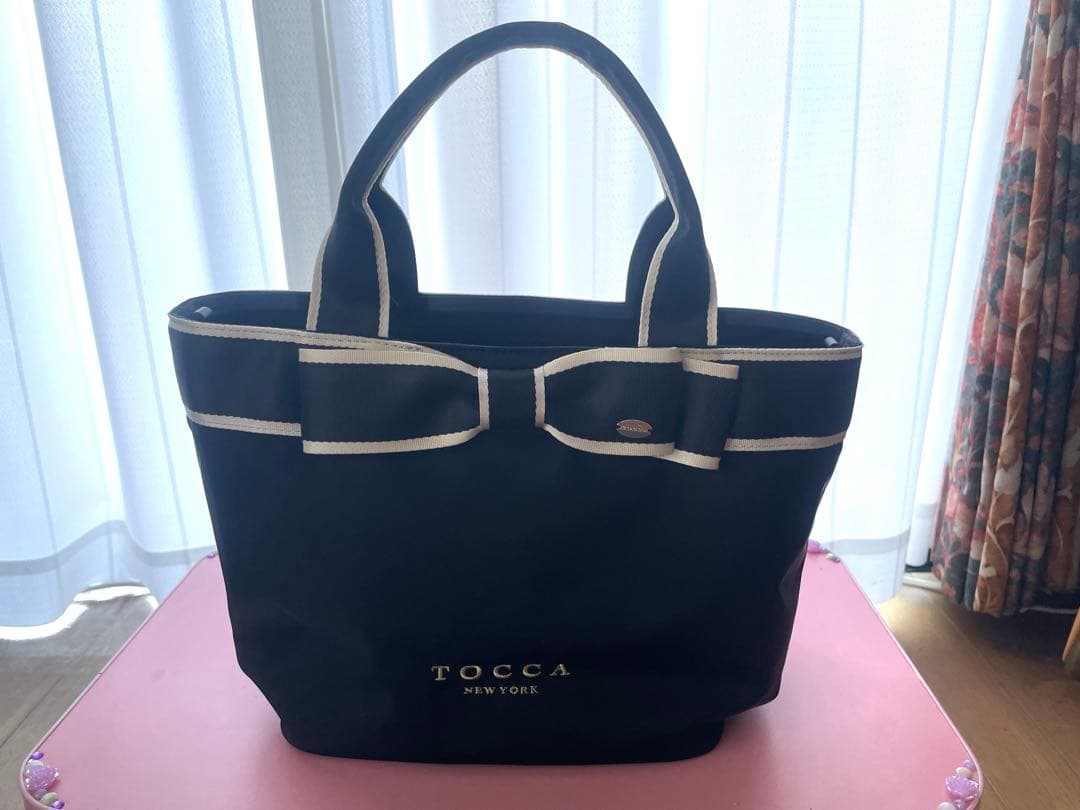 TOCCAバイカラーリボントートバッグ　ブラック TOCCA（トッカ） トートバッグ BICOLOR RIBBON TOTE トートバッグ