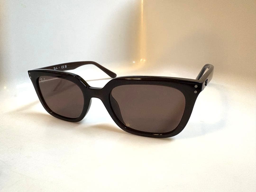 レイバンサングラス　RB4439D 新品未使用 キリっとしたスクエアサングラス｜Ray-Ban（レイバン）「RB4439D