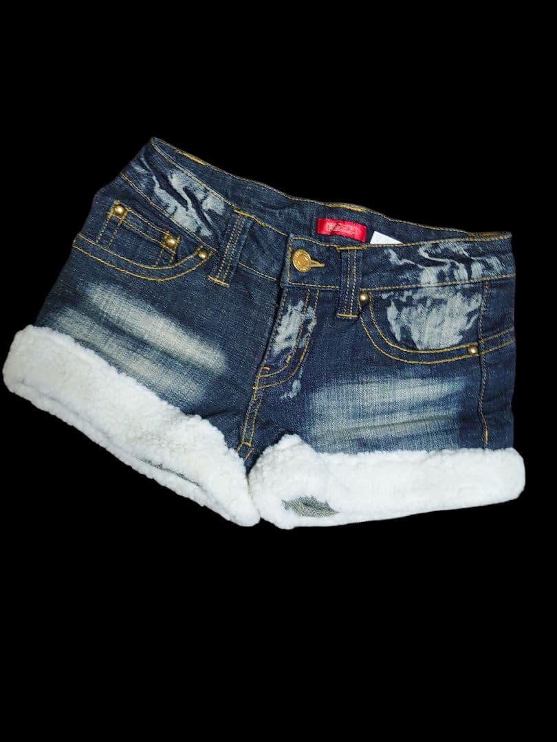 w.a.z.pデニムショートパンツ ボア付き Y2K d.i.a.系 平成ギャル