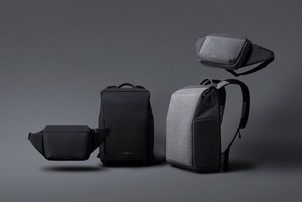 日本限定色あり。マグネットでパチッと開閉。防刃盗難防止バッグ