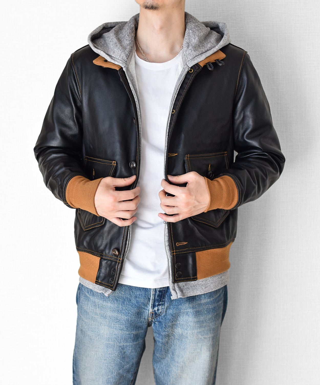 本格的なディテールで再現 山羊革 A-1レザーフライトジャケットを1万円