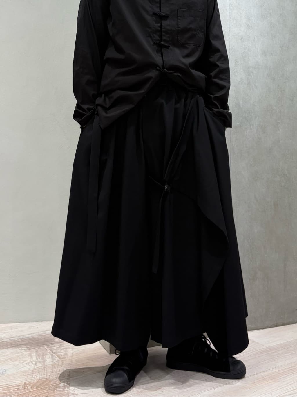 STAFF STYLING｜THE SHOP YOHJI YAMAMOTO