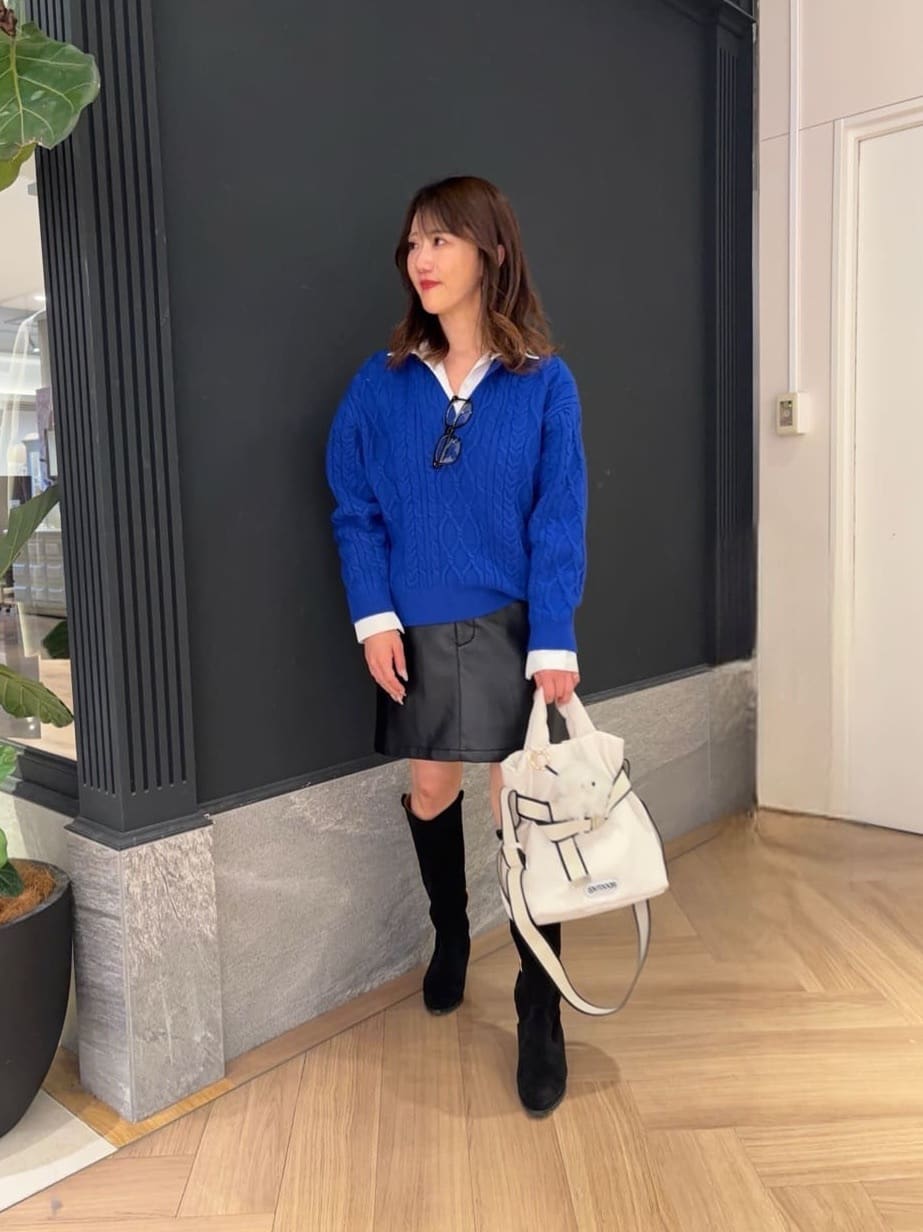 スタッフコーディネート】シャツドッキングケーブルニット｜sana