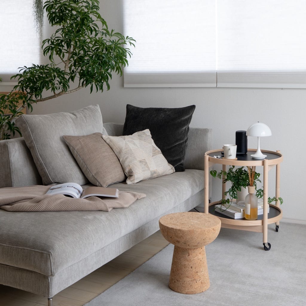 余白をたのしむ🫧 ショートバックソフのスタイリング