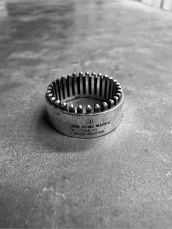 J-BR012-BK)安全ピン長アズキチェーンダイヤモンドブレスレットM