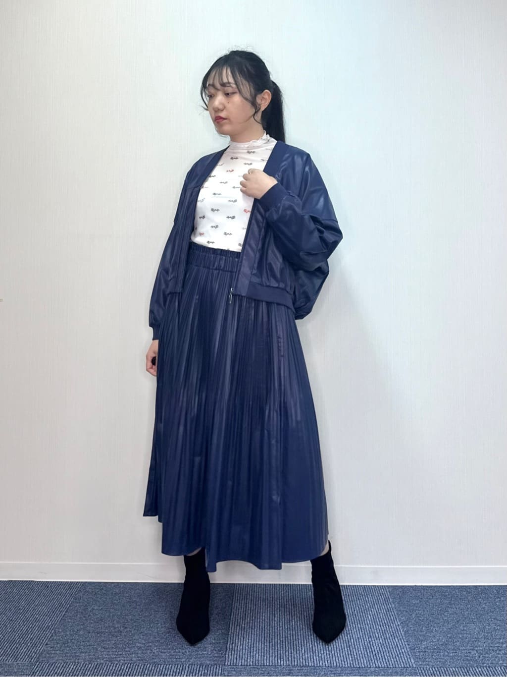 VIVIENNE TAM（ヴィヴィアンタム）公式オンラインストア